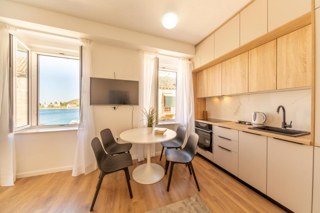 Central Seaside Residence Вис Экстерьер фото